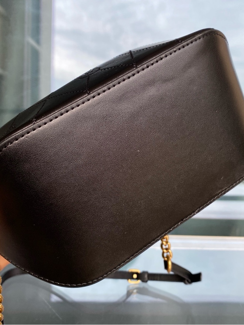 Pinko Black Quilted Leather Crossbody with Gold Love Birds Hardware - Picture 7 of 9